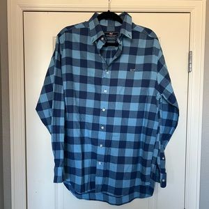 Vineyard Vines men’s Slim Fir Whale shirt, blue plaid, size large